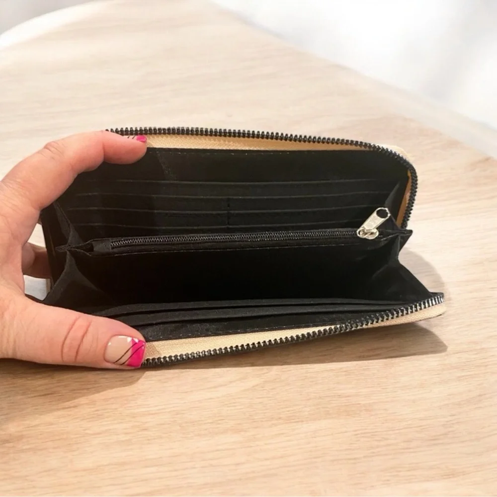 Gorgeous Tahari dusty rose & metallic black lace RFID blocking wallet NWT - Picture 10 of 10